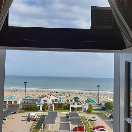 Departamento Frente Al Mar Necochea Apartment Exterior photo