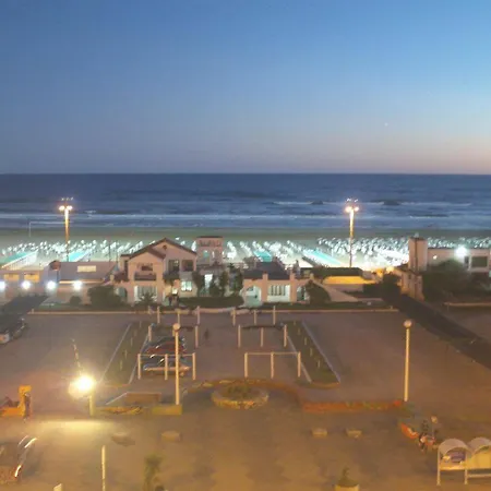 Departamento Frente Al Mar Necochea Apartment Exterior photo